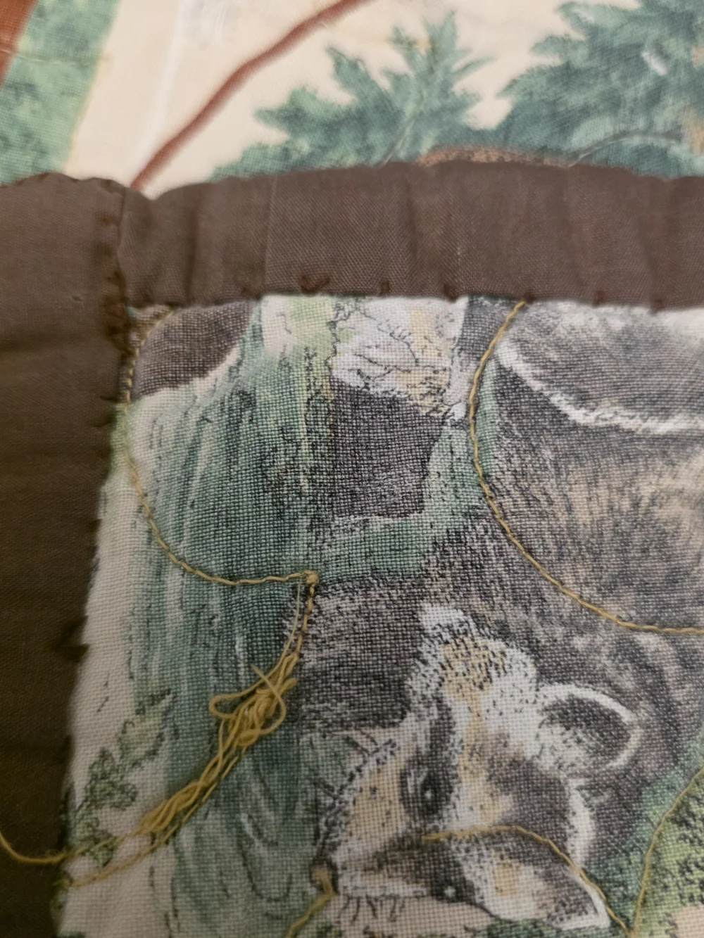Vtg Handmade Wildlife Quilt Throw Rustic Cabin Lodge Decor, Deer Wolf Fox Animal